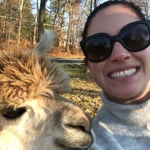 Meet your Posher, Tina